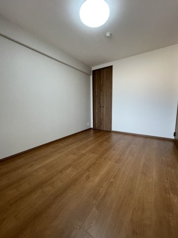 アルファパーク屋島壱番館の洋室