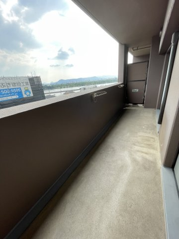 アルファパーク屋島壱番館のバルコニー