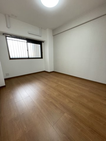 アルファパーク屋島壱番館の洋室