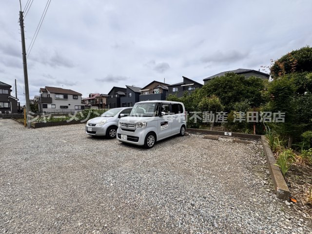 ガーデンハイツAの駐車場