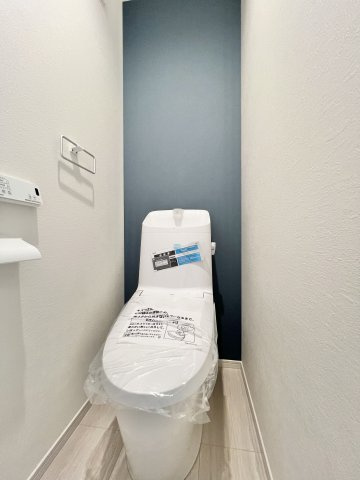 中央区 篠原町 1期(3棟)のトイレ|トイレは各階に設置しており、朝の慌ただしい時間でも混雑を気にすることなくご使用できます。