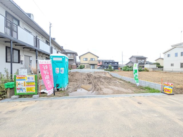 常総市新石下　第11　新築戸建ての前面道路含む現地写真|写真だけでは伝わらない快適さを、ぜひ現地で体感しませんか？
即日見学可能です！平日のご案内も可能です♪
お気軽にお問合せまたはお電話ください！
0297-86-8370まで【リアライズ不動産】