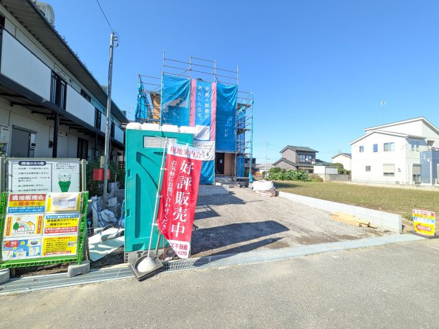 常総市新石下　第11　新築戸建ての前面道路含む現地写真|写真だけでは伝わらない快適さを、ぜひ現地で体感しませんか？
即日見学可能です！平日のご案内も可能です♪
お気軽にお問合せまたはお電話ください！
0297-86-8370まで【リアライズ不動産】
