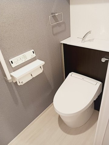 ライズ脇田町　Ａ館のトイレ|清潔感のあるトイレです