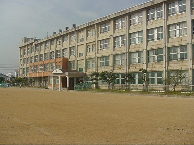 ドゥ・シャンパーニュⅠの周辺|連島中学校まで110m