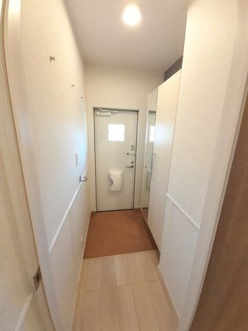 バーミィ・イツキ　Ｂの玄関
