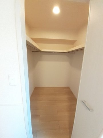バーミィ・イツキ　Ｂの収納