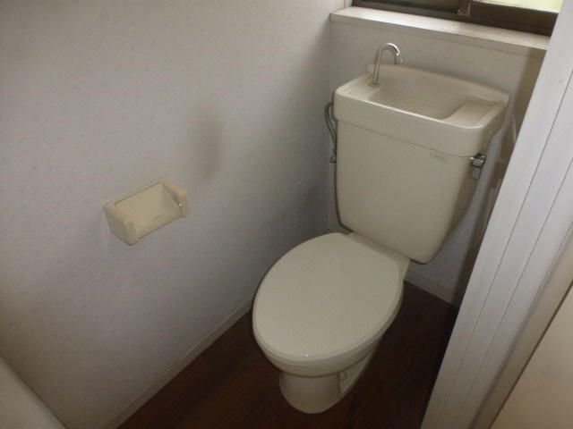 コーポ南　２０２のトイレ