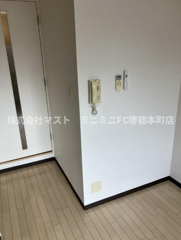 コンチネンタル東小橋の居間・リビング