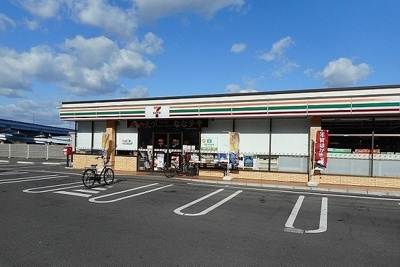 【周辺】 | アンジュールＢ | セブンイレブン津田浜之町店さんまで500m