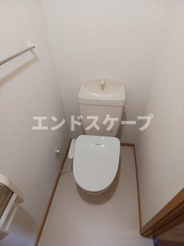 メゾンアンソレイエのトイレ|高崎、前橋のお部屋探しはエンドスケープまで！お客様の理想お聞かせ下さい♪