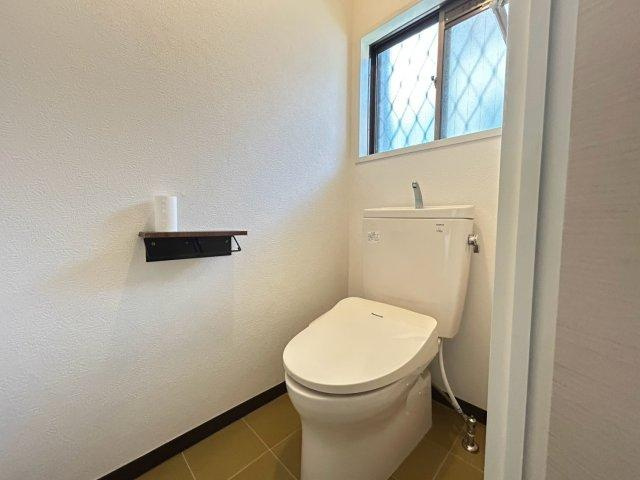 別所町小林戸建てのトイレ