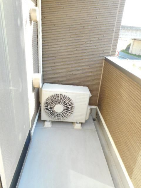 ハルジオン城山台のバルコニー