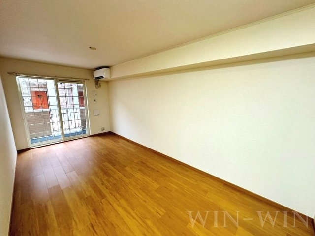 パーク・イーストⅠの居間・リビング|イメージ（同建物内別部屋の写真です）