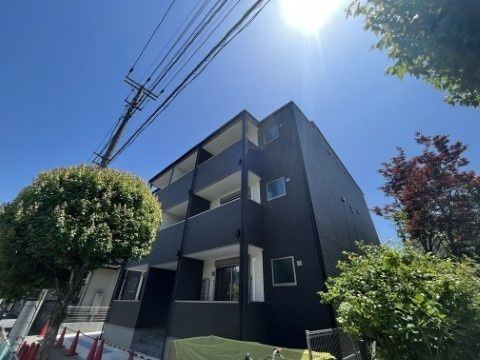 ジーメゾン岩槻上里の外観