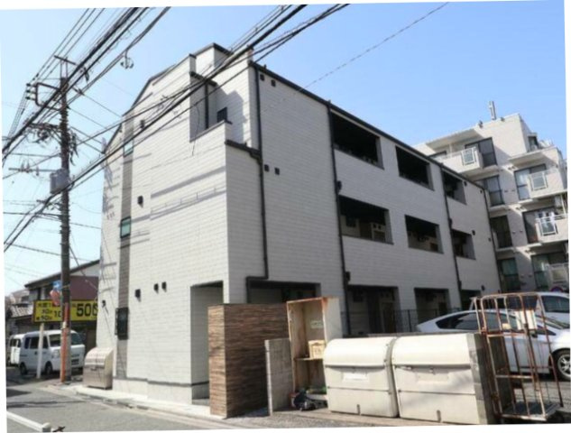 エクセラン大宮の外観