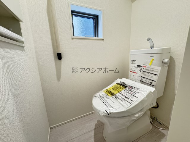 入間市高倉5丁目・全15棟　新築一戸建　4号棟のトイレ|温水洗浄機能付