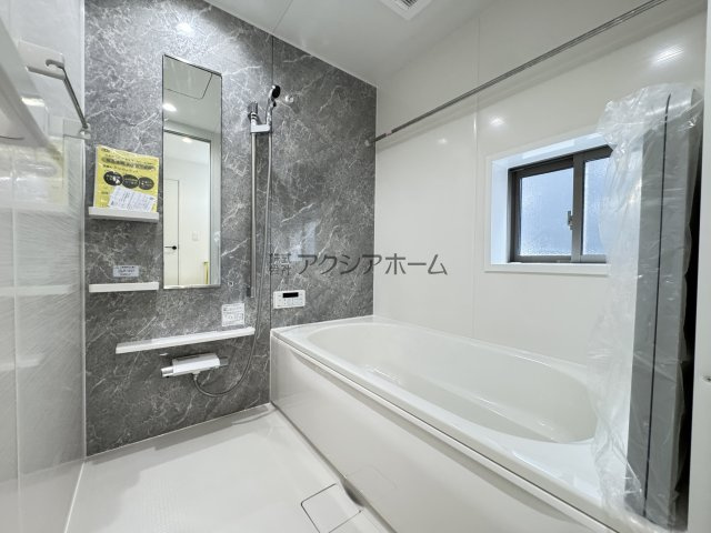 入間市高倉5丁目・全15棟　新築一戸建　4号棟の浴室|1坪サイズ・浴室乾燥機付ユニットバス