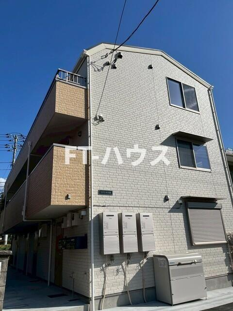 ラパン大久保の外観