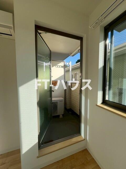 ラパン大久保のバルコニー