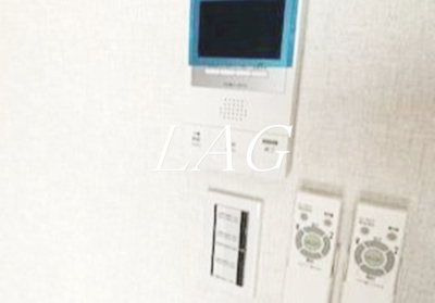 【その他】 | 第７０シンエイビル | モニター付きインターホンです。