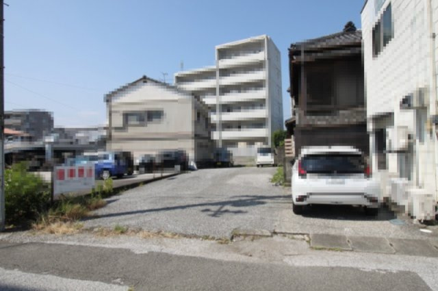 高知市役知町　新築戸建　の外観|土地面積　139.32㎡（約42.14坪）　建物面積　90.10㎡（約27.25坪）