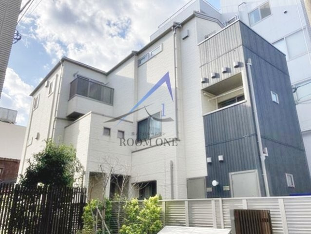 スタジオカルテット