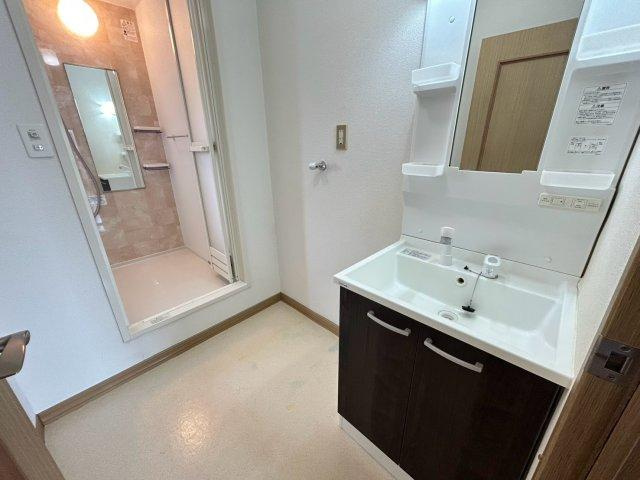 セファミ小野Bの洗面所