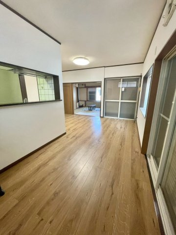 白浜の宮　中古戸建の居間・リビング