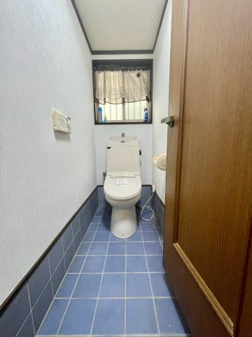 白浜の宮　中古戸建のトイレ
