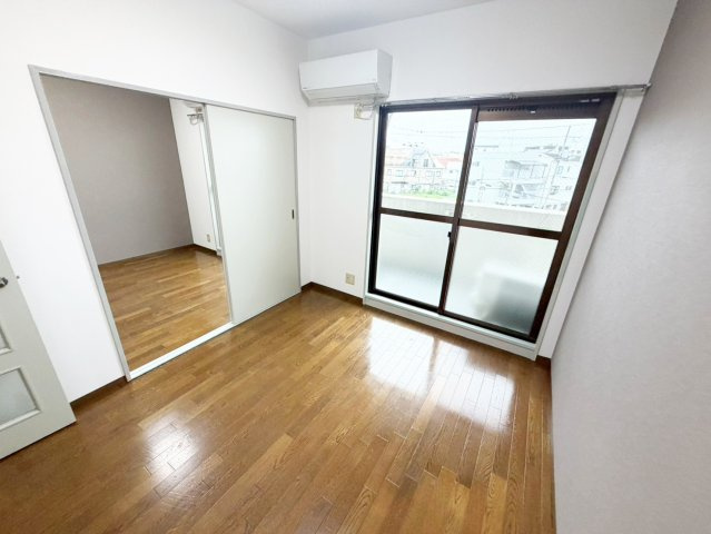 サンサーラ新大阪の寝室