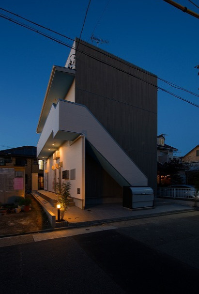 ステラ川西