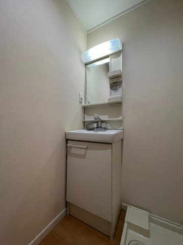 レグルス垂水の洗面所