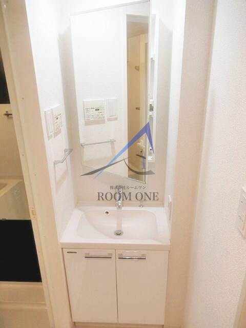 メインステージ新橋の洗面所|洗面台です。