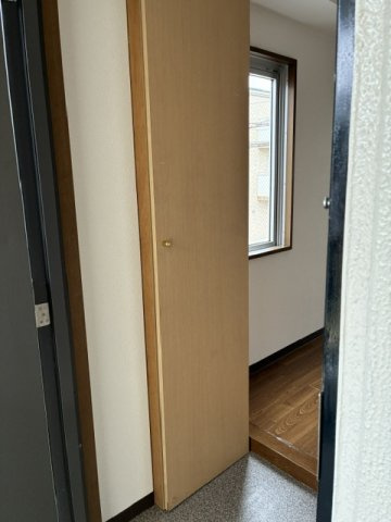 ルナ　コート甲南の玄関