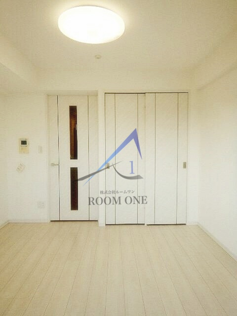 ガーラ・シティ深川森下の居間・リビング|洋室のお部屋です。