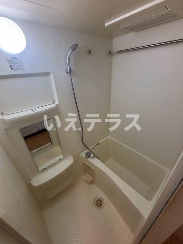 エステムコート三宮駅前ラ・ドゥーの浴室