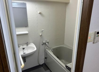 台東区根岸１丁目の賃貸マンション