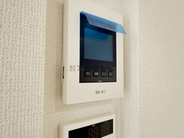 入間市高倉5丁目・全15棟　新築一戸建　5号棟の設備|来訪者が確認出来て安心なTVモニター付インターホン