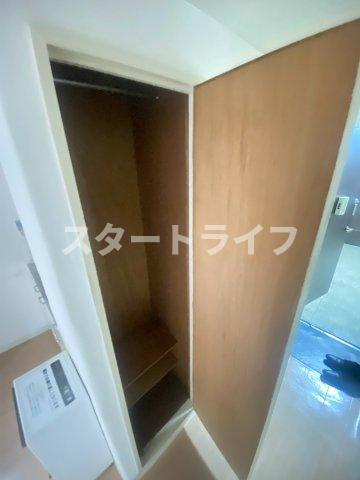 大阪市淀川区宮原２丁目の賃貸マンションの収納