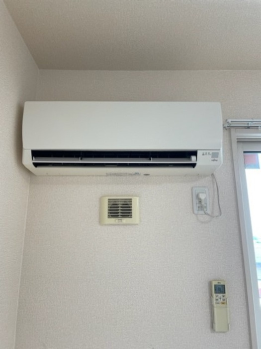 サクシードＭの設備|エアコン