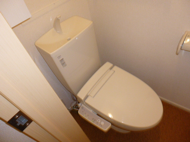 倉敷市真備町川辺のアパートのトイレ|ウォシュレット