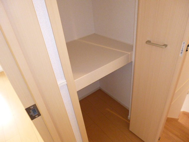 倉敷市真備町川辺のアパートの収納|廊下収納
