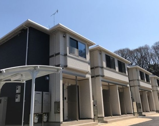 稲城市大丸のアパート