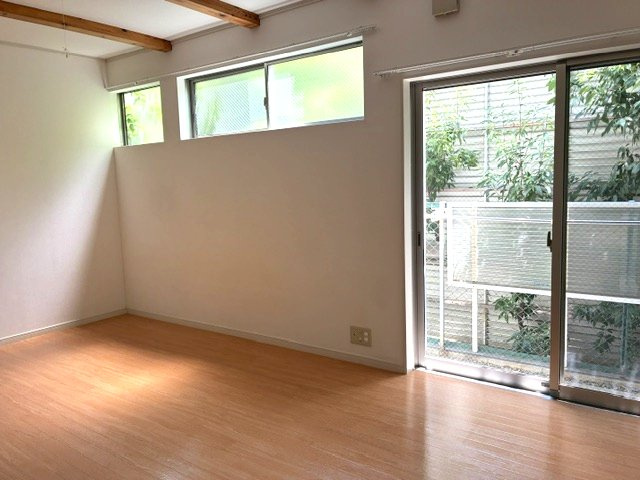KIKKO ENの居間・リビング