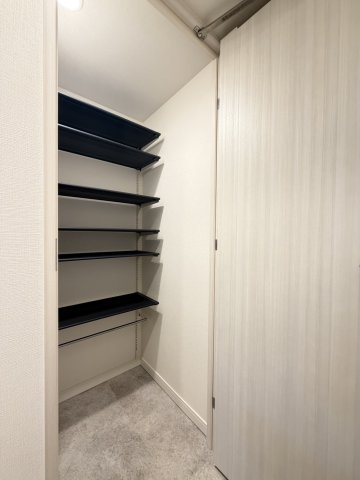 スプランディッド新金岡のエントランス