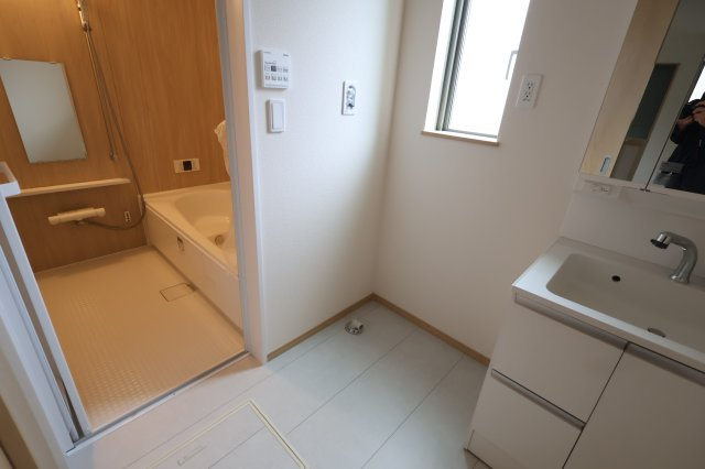 仲介手数料無料》見沼区堀崎町1153新築一戸建てハートフルタウンA号棟