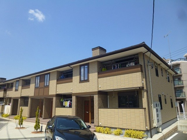 イリス　Ａの外観