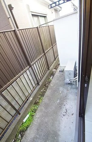 【バルコニー】