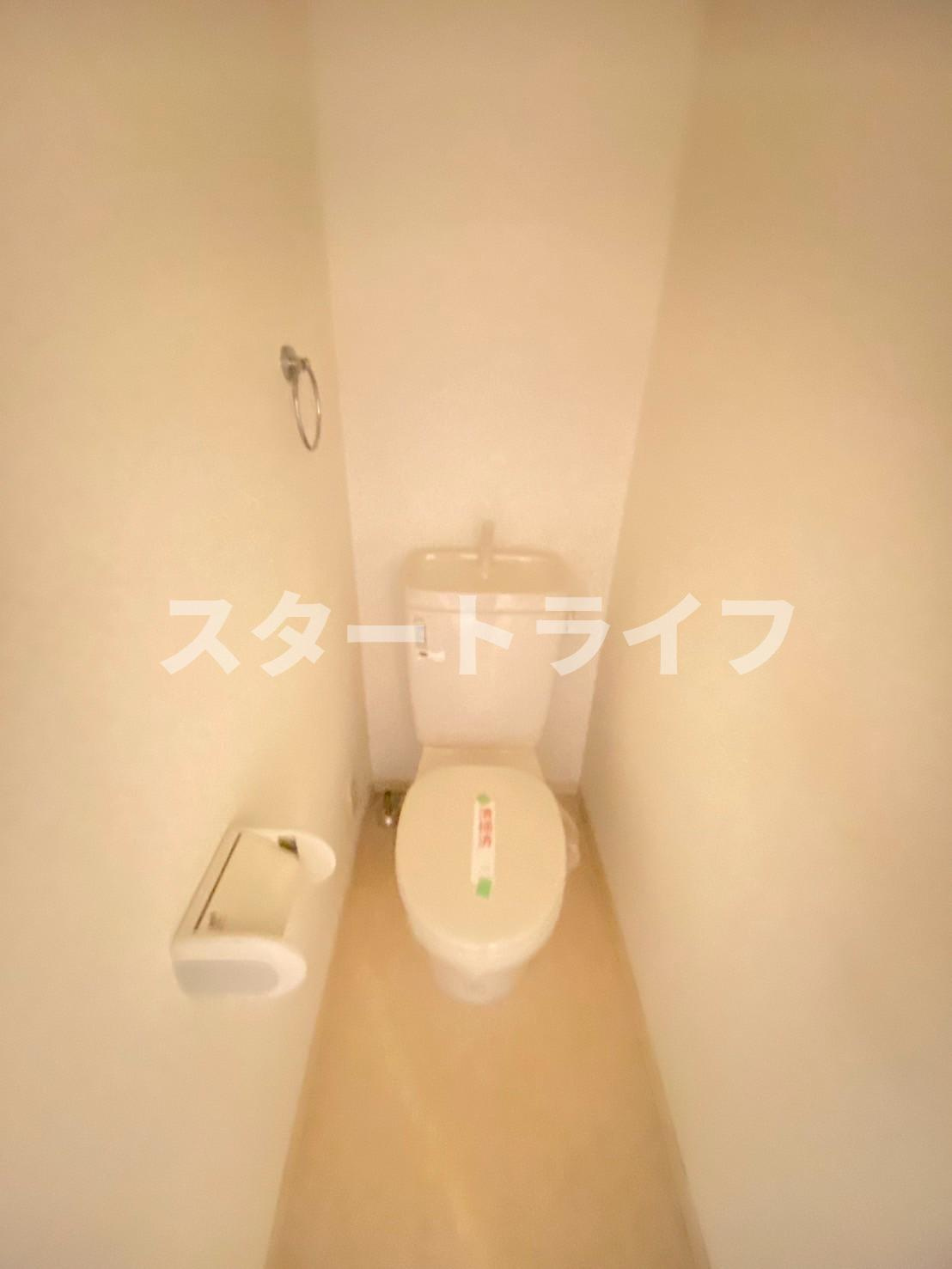 大阪市淀川区三国本町２丁目の賃貸マンションのトイレ